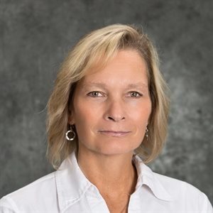 Lynne Paul