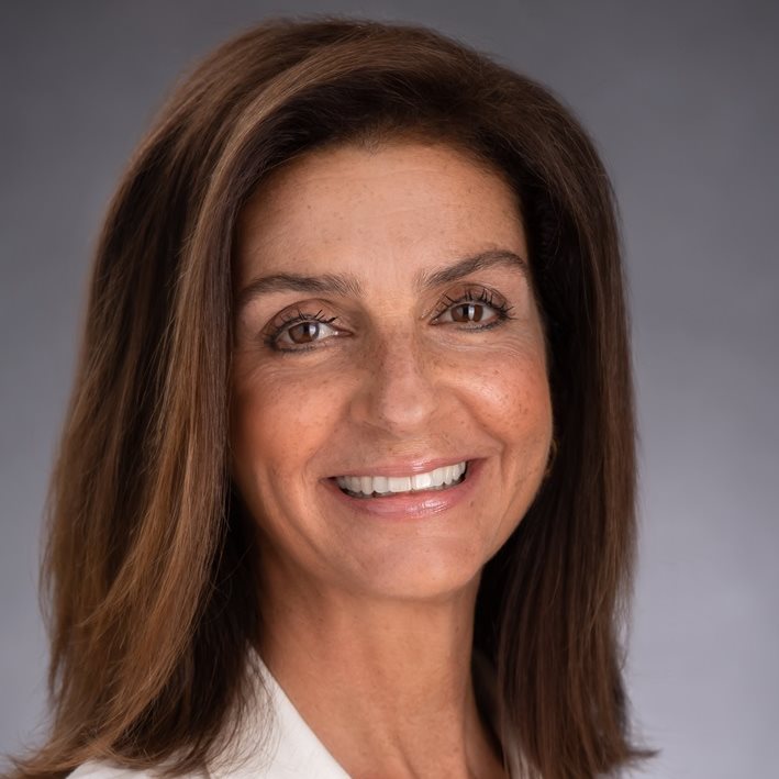 Tina Rozanski Real Estate agent near Albany,Guilderland,Delmar,Bethlehem
