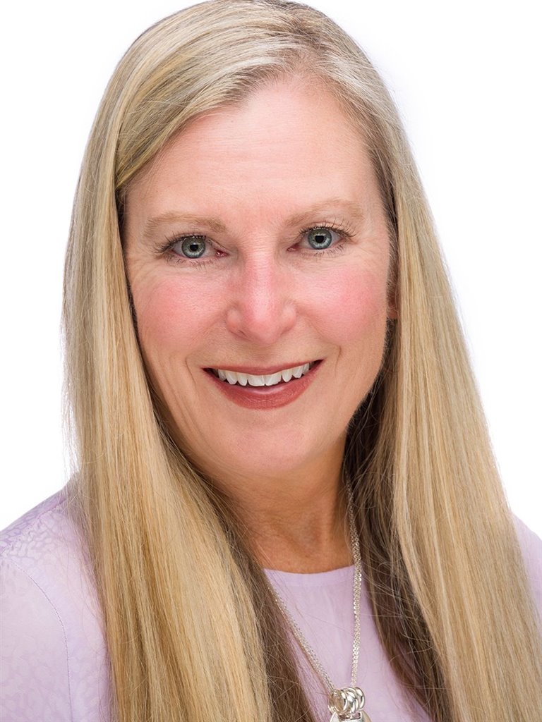 Julie Hahn