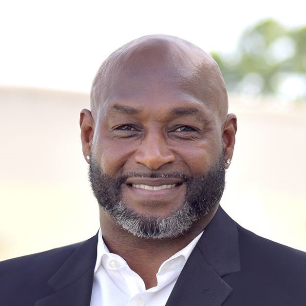 Maurice Smith