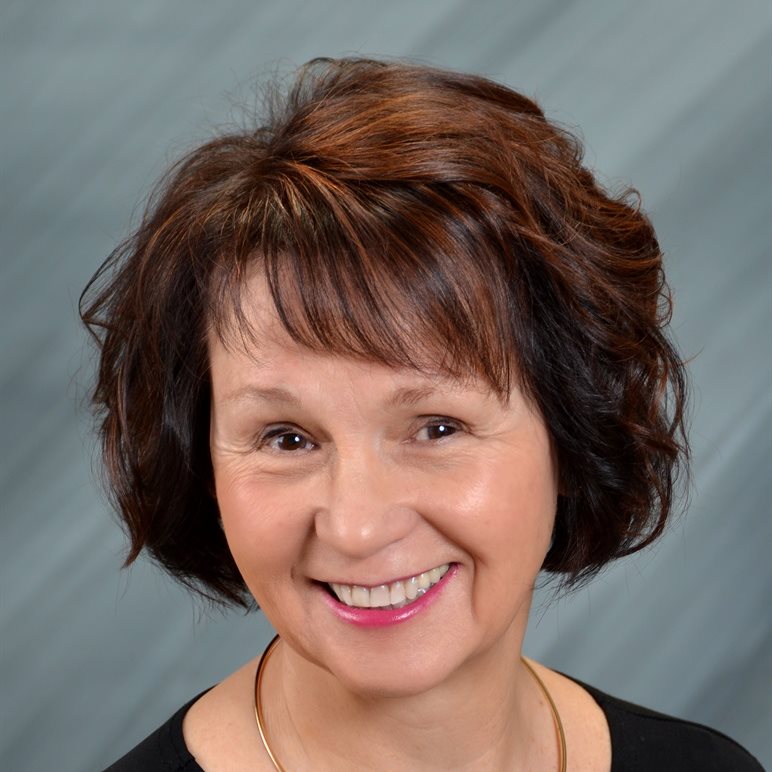 Linda DeMell