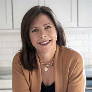 Deanna Wolfe