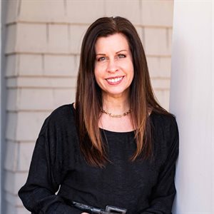 Gwen Bradley